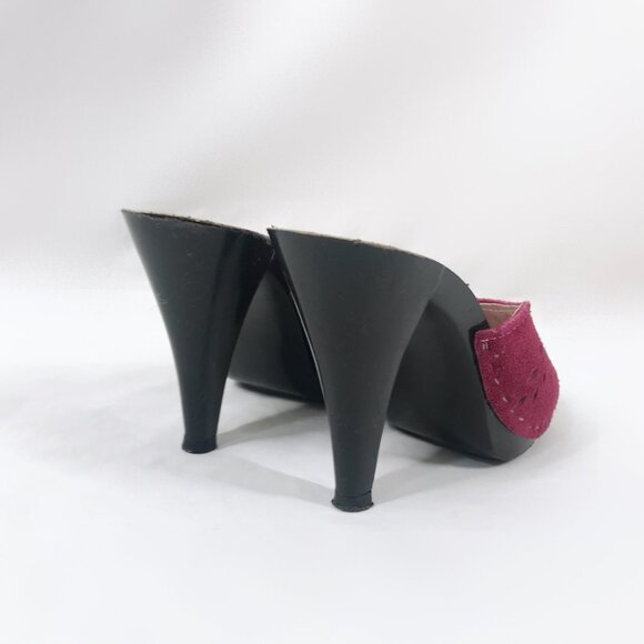 Vintage 70s 80s Mules Suede cutout Sears The Shoe Place Heels Sandals Disco - Picture 7 of 8